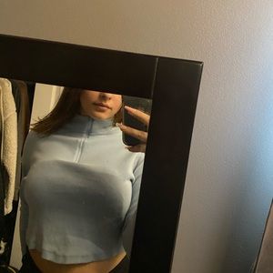 Summer sale// Garage half zip cropped long sleeve